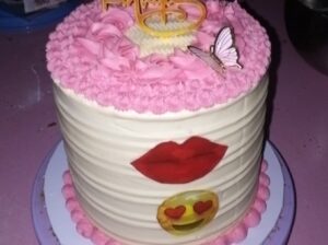 7″ 4 layer Cake